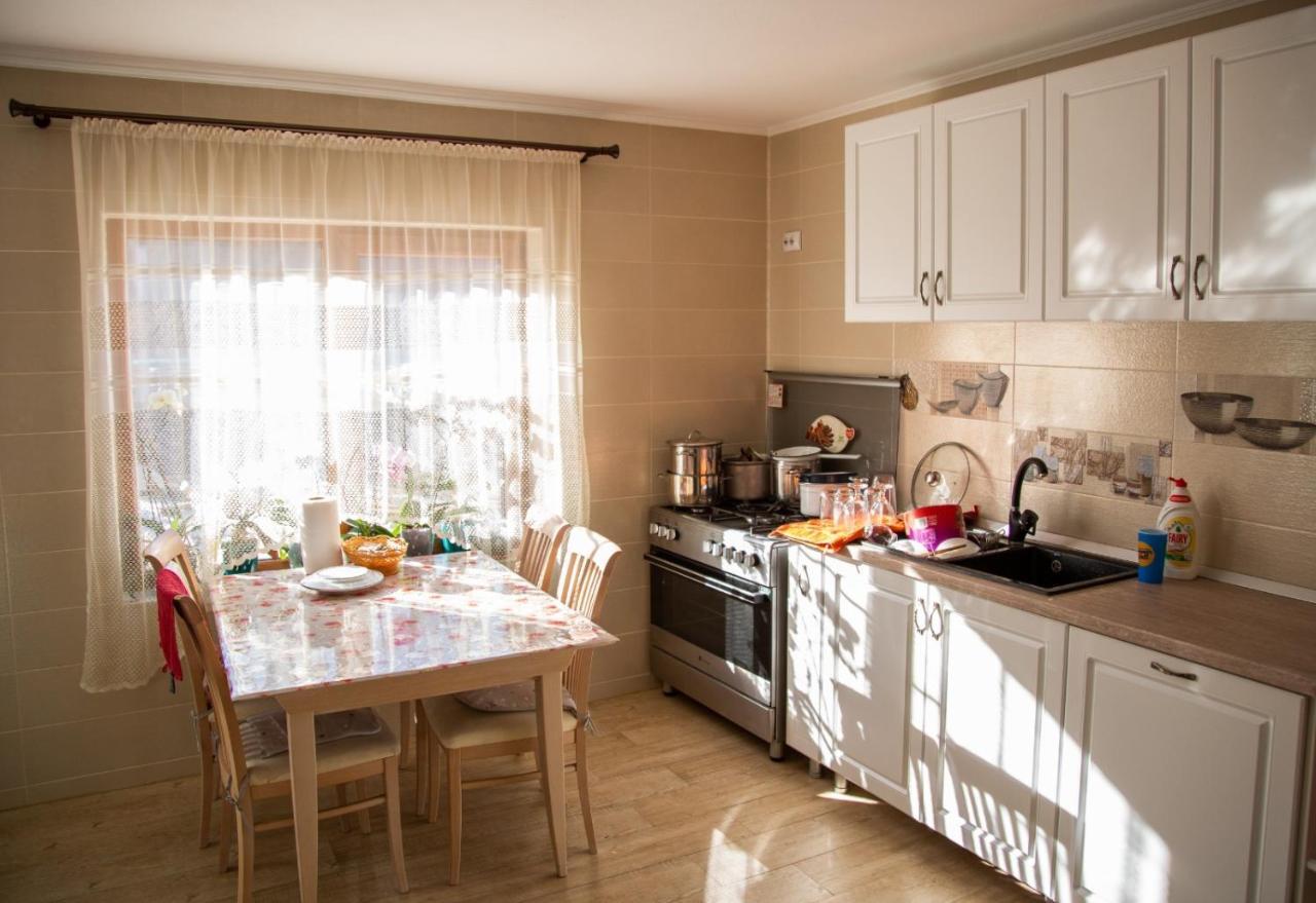 Casa Bujor De Munte Dragoslavele Hotel Ngoại thất bức ảnh