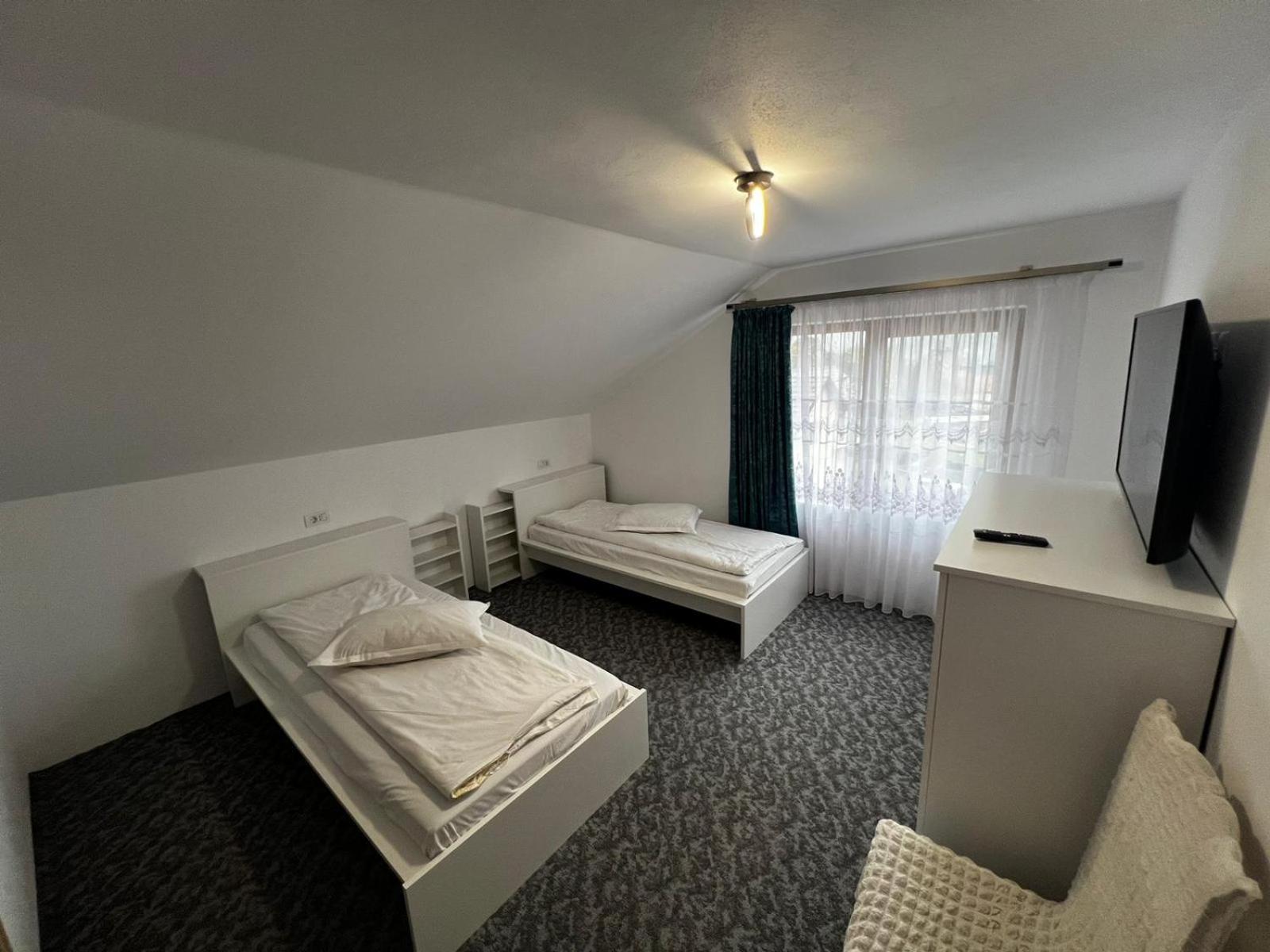 Casa Bujor De Munte Dragoslavele Hotel Ngoại thất bức ảnh
