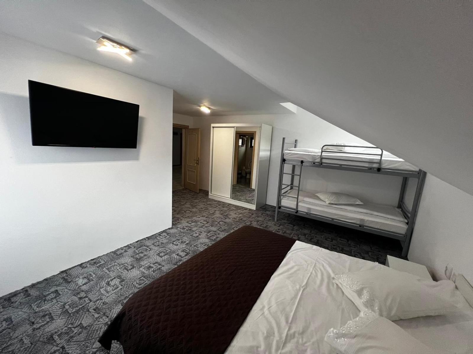 Casa Bujor De Munte Dragoslavele Hotel Ngoại thất bức ảnh