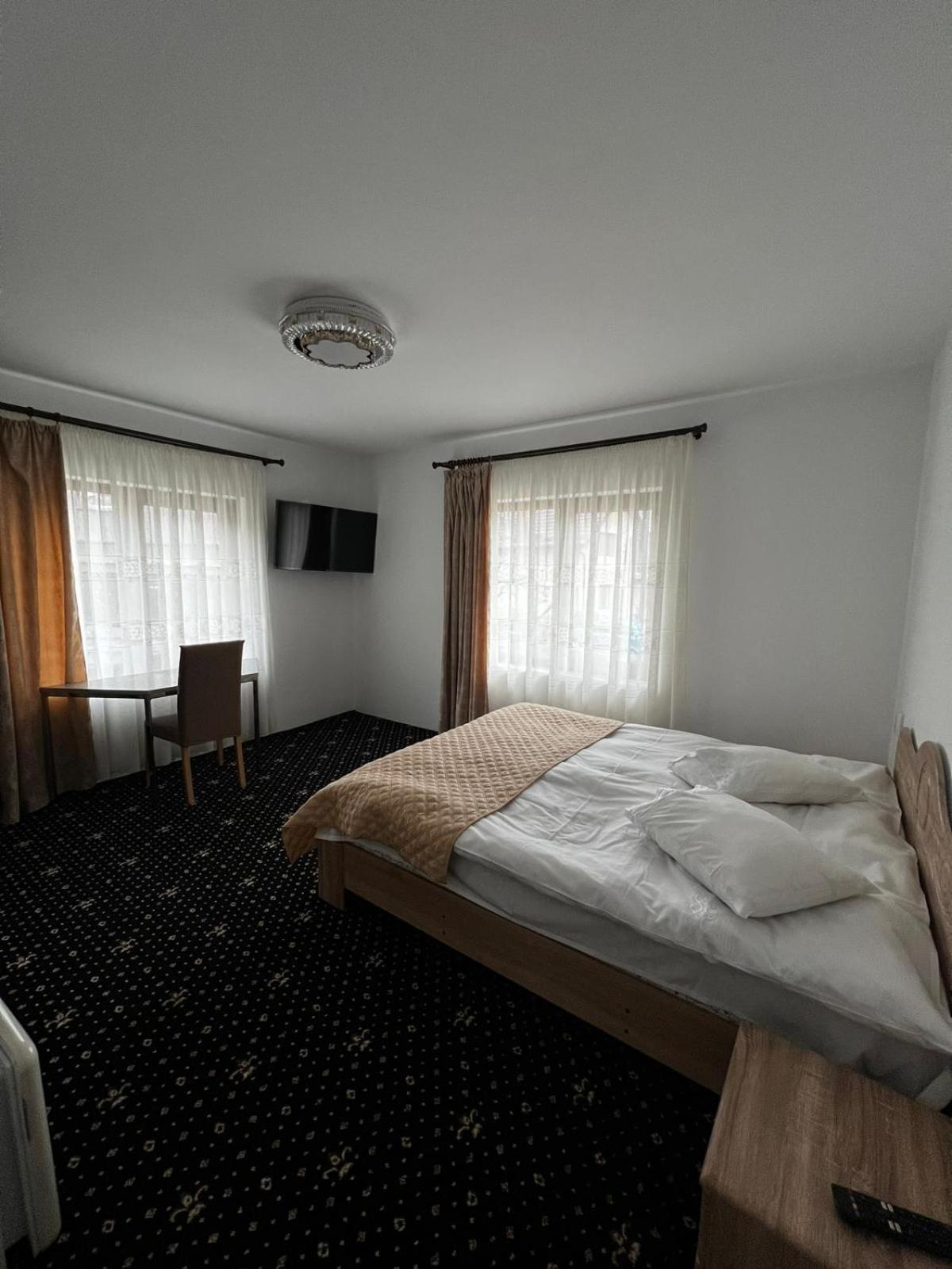Casa Bujor De Munte Dragoslavele Hotel Ngoại thất bức ảnh
